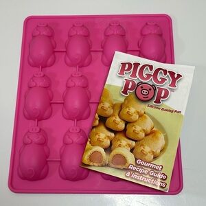 PIGGY POP Silicone Baking Pan with Recipe Booklet